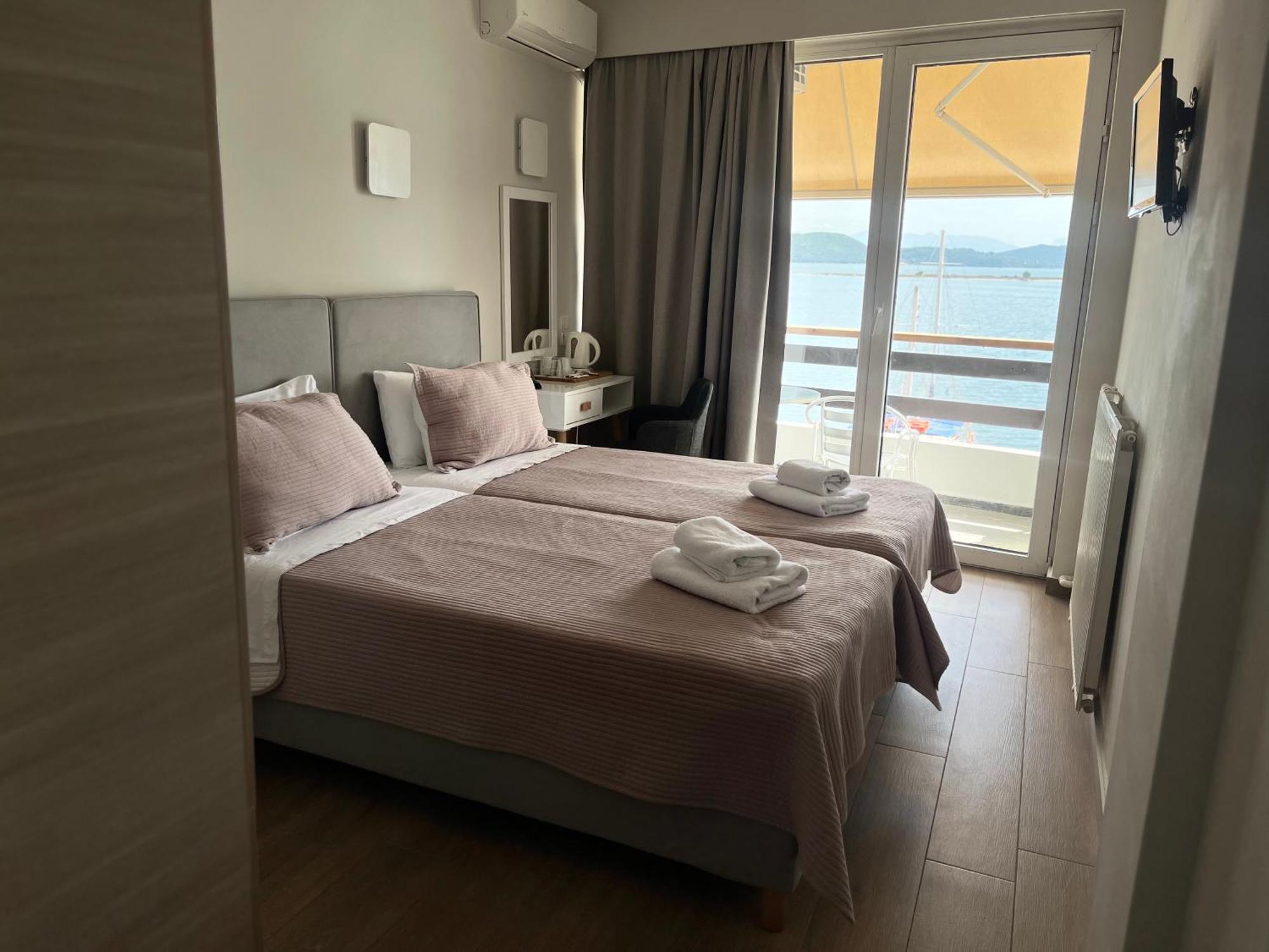 Hotel Avra Preveza Esterno foto
